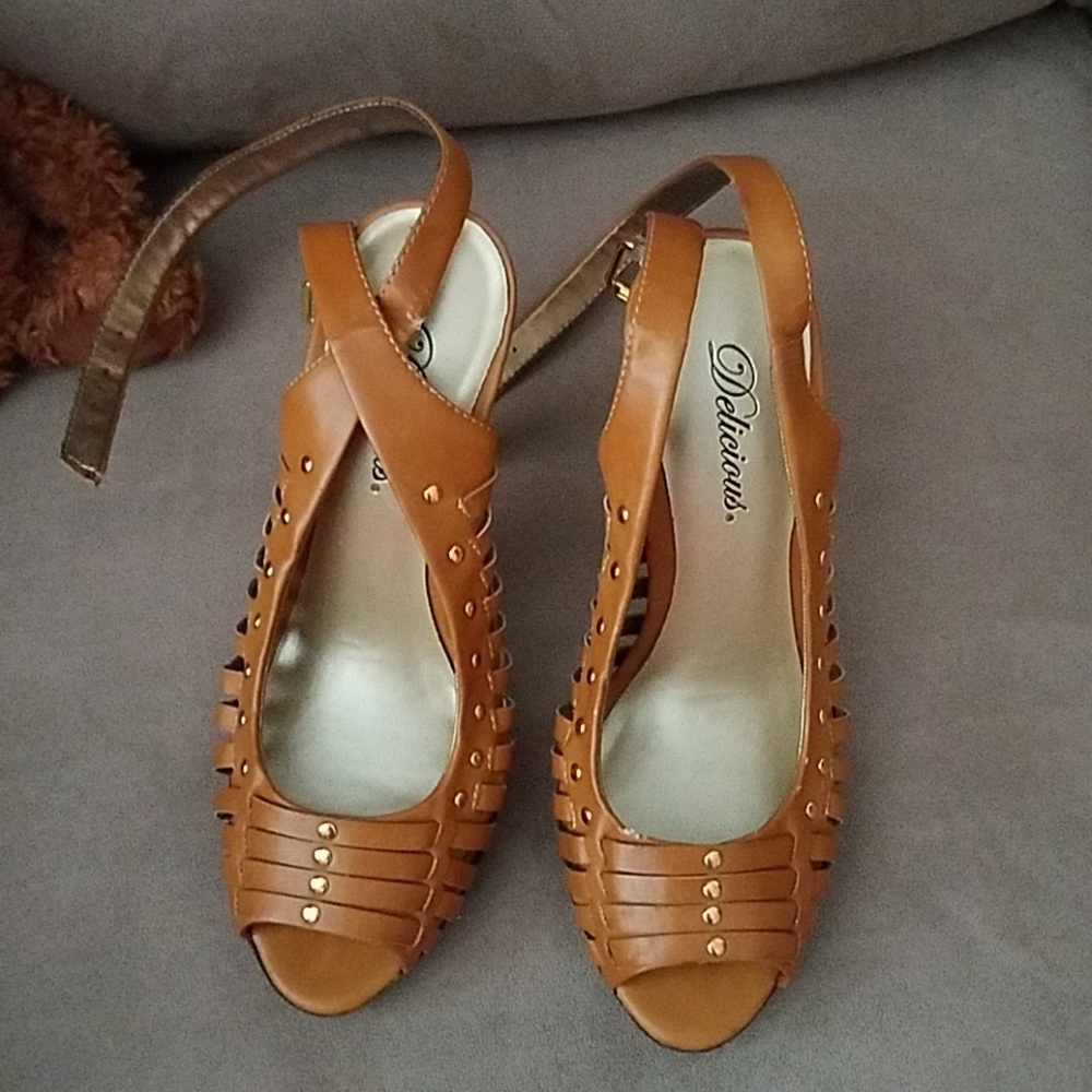 Delicious sandals - Picture 3 of 8